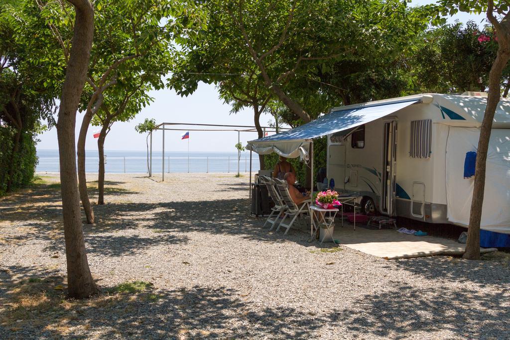 Camping La Focetta Sicula Sant'Alessio Siculo Exterior photo