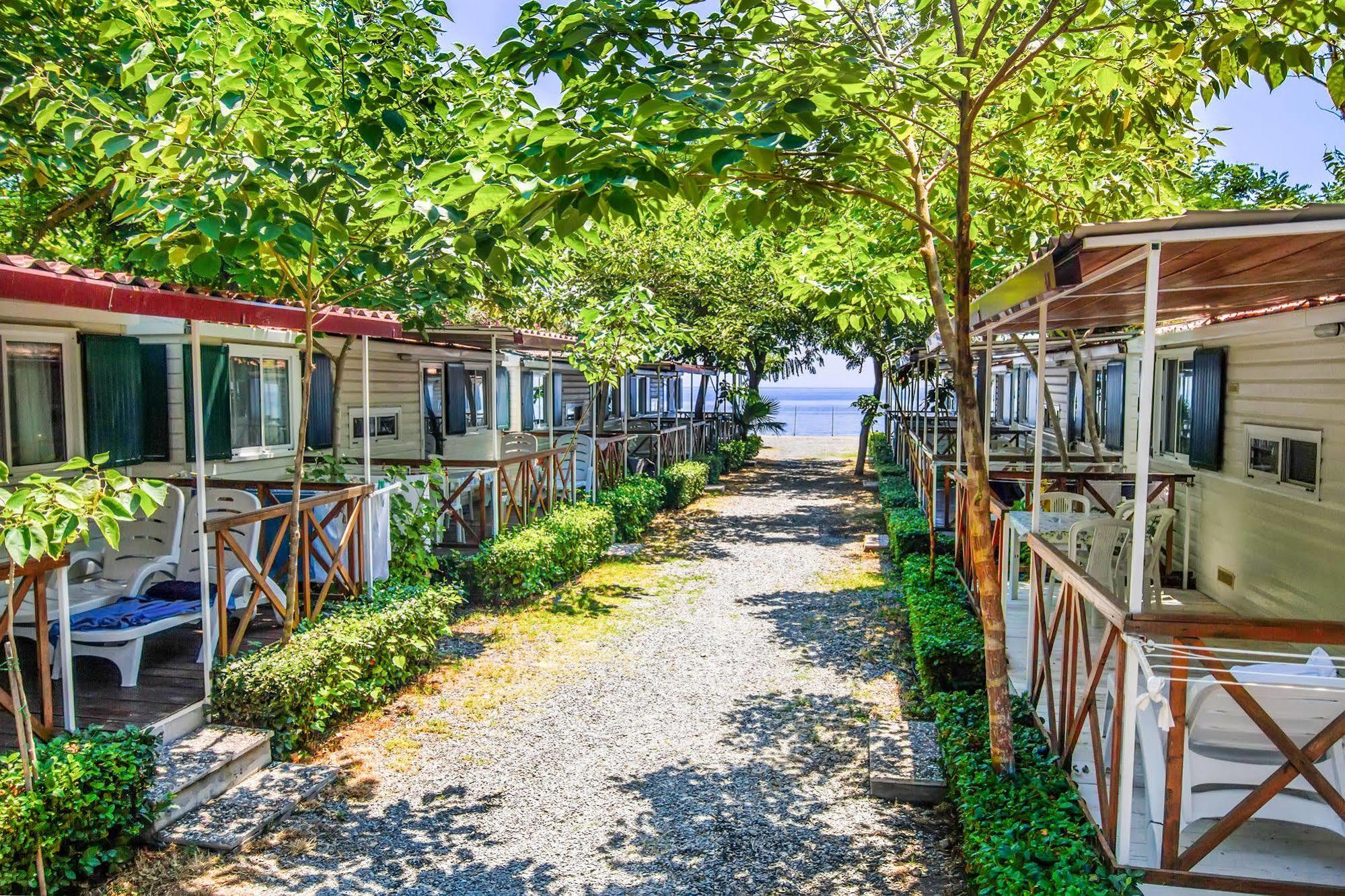 Camping La Focetta Sicula Sant'Alessio Siculo Exterior photo
